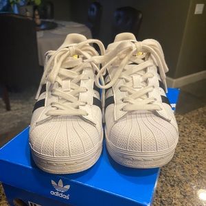 Adidas Superstar Shoe